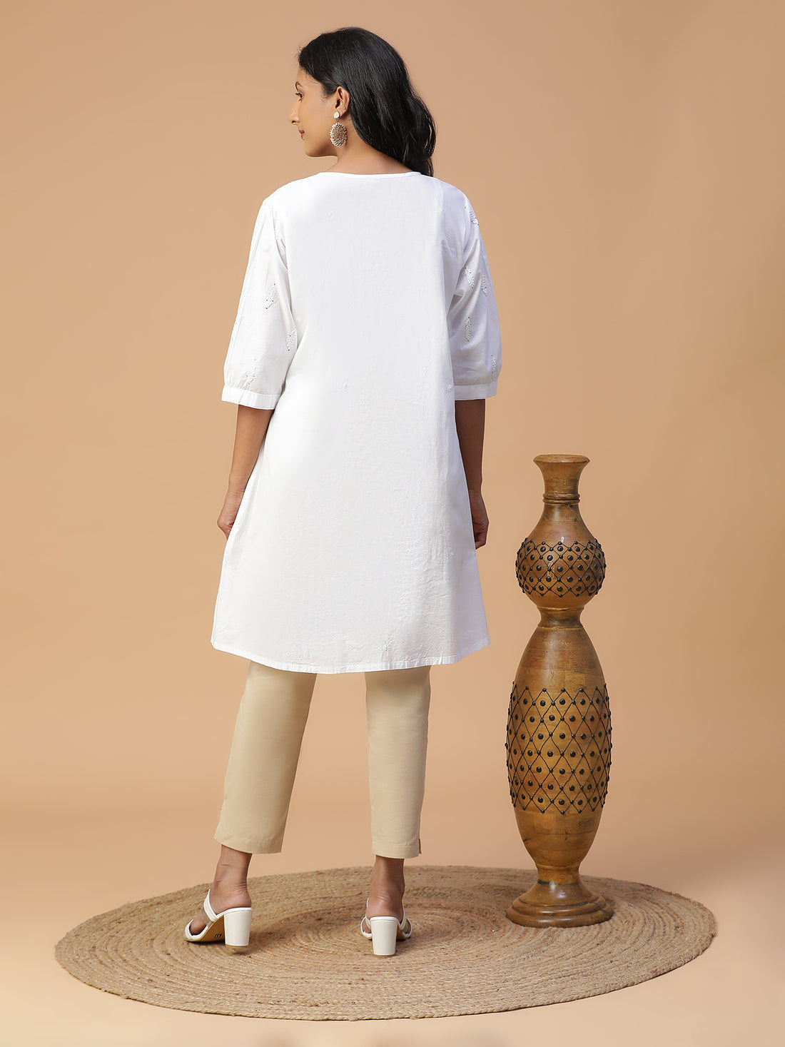 Semal handicrafts white Chikankari cotton knee length kurti with pintuck