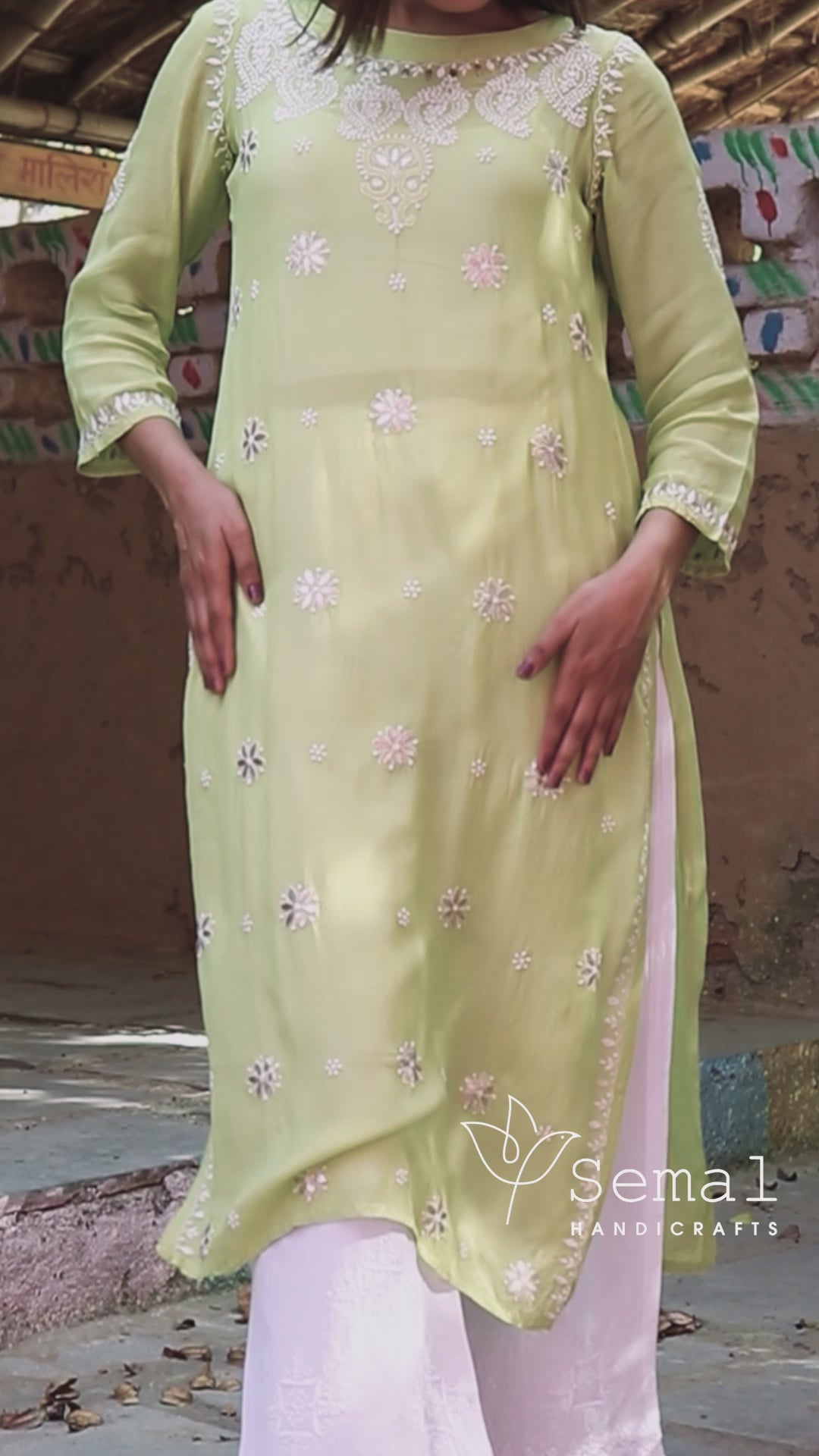 Semal Hand Embroidered Green Muslin Lucknowi Chikankari Straight Kurta CH0023