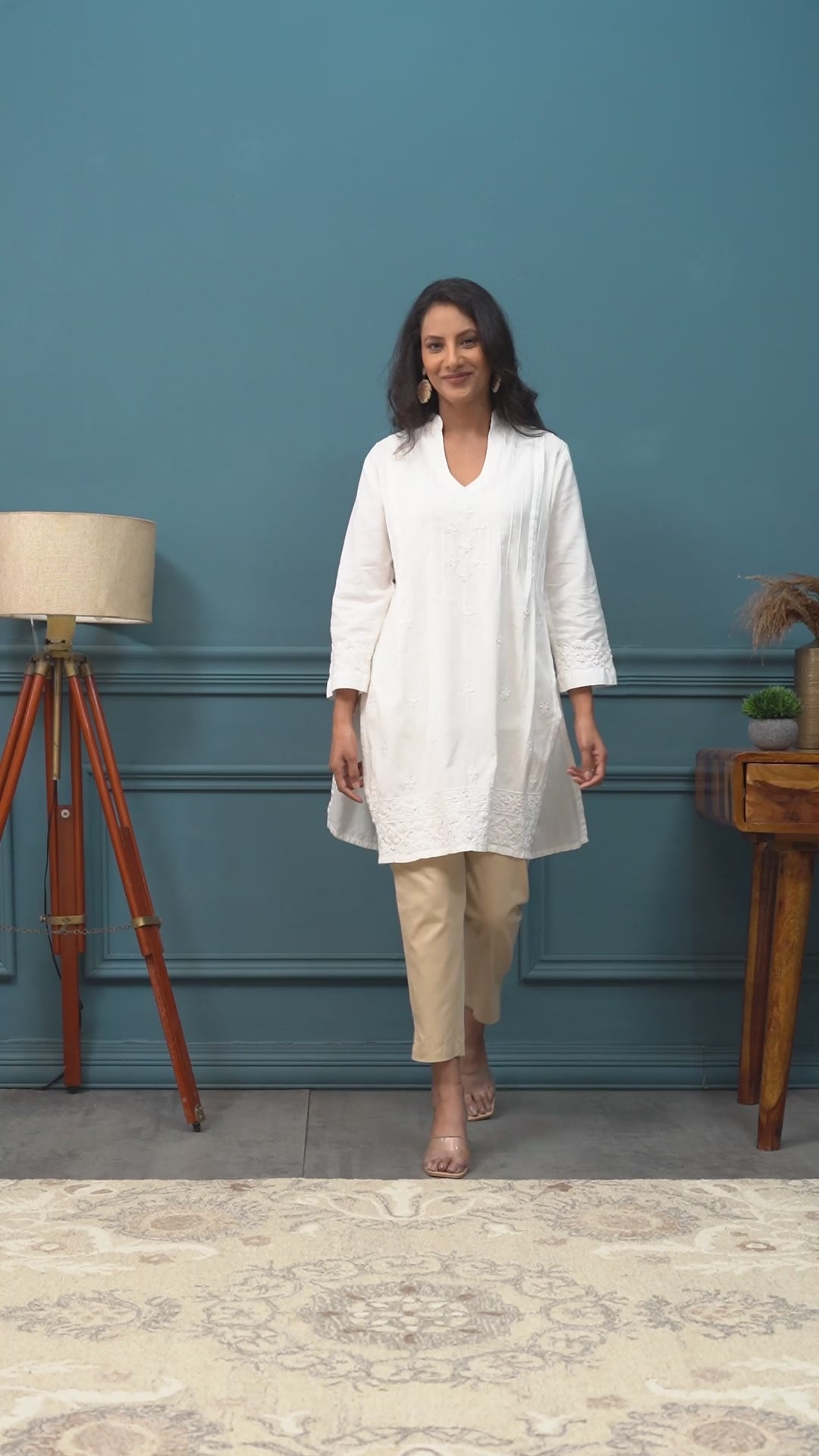 Lucknow Chikankari cotton linen V-neck with mandarin collar pintuck top