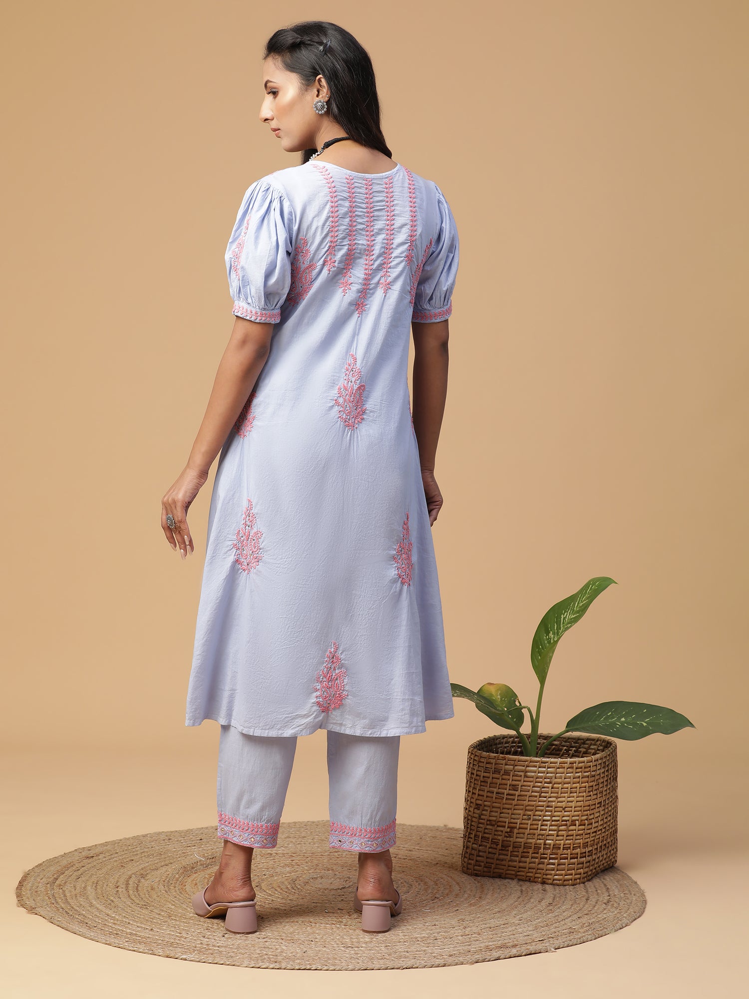 Hand Embroidered Lucknowi Chikankari Puff Sleeves Kurta With Pants Set CH0050