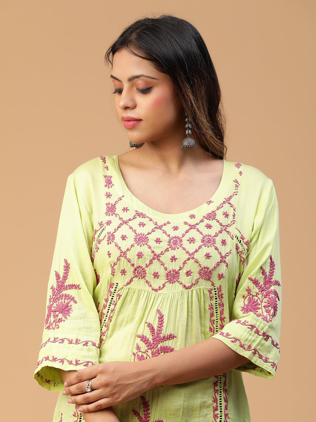 SEMAL HAND EMBROIDERED LIGHT GREEN COTTON LUCKNOWI CHIKANKARI YOKE GATHER KURTA WITH LACE DETAILING CH0131